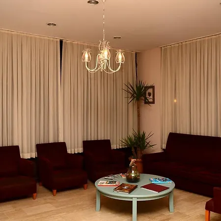 Otel Elysium