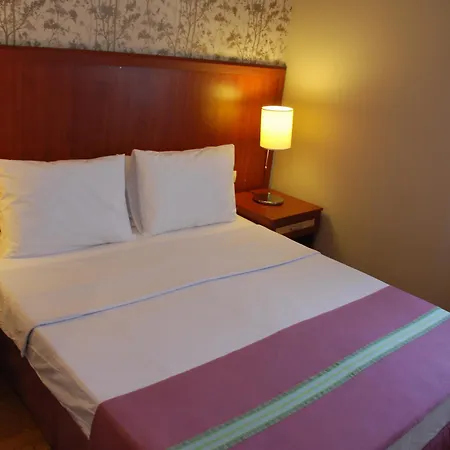 Hotel Elysium 2*