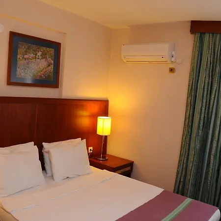Otel Elysium